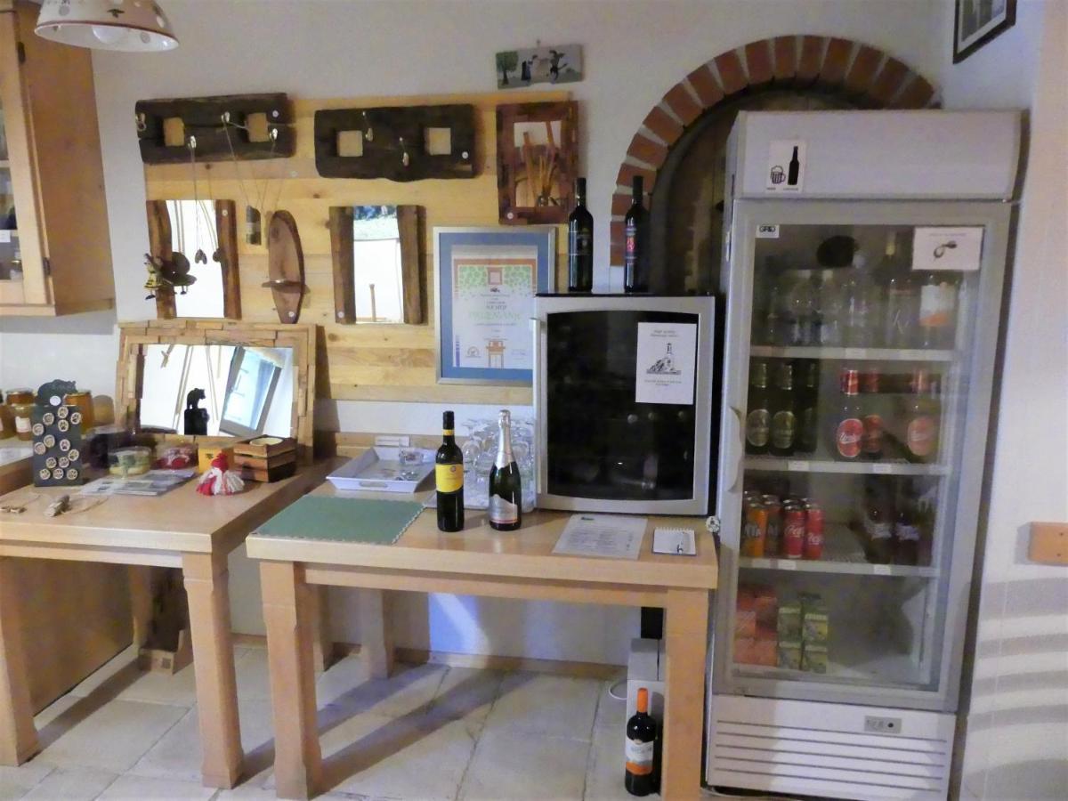 Pension Na Meji Pivka Exteriör bild